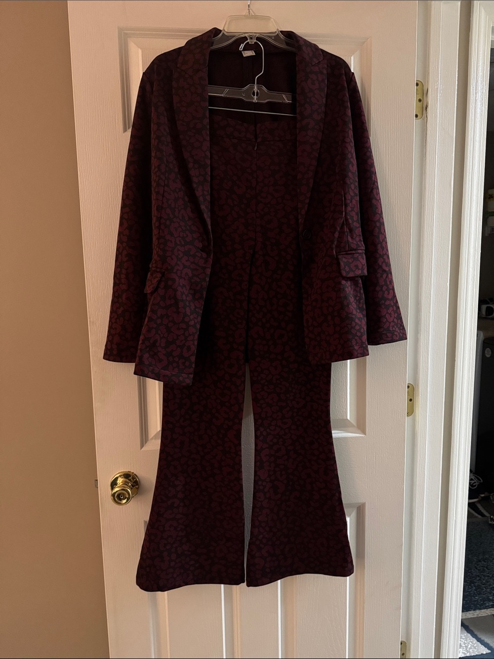VENUS Burgundy Patterned Flared Pantsuit